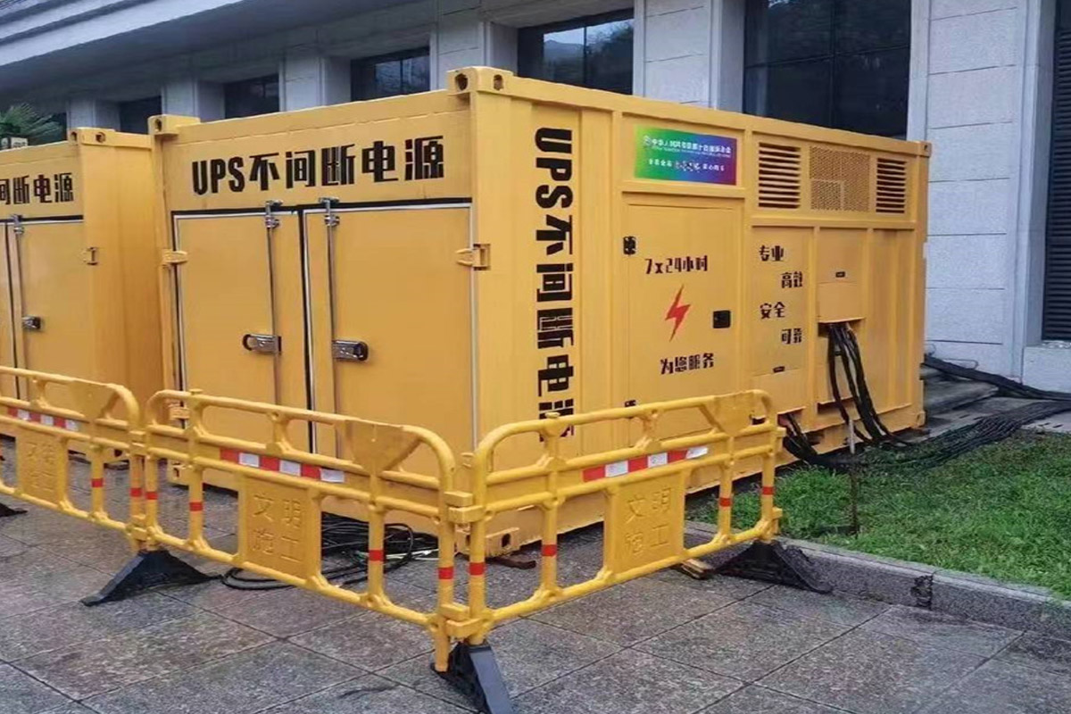 铁岭发电机租赁施工现场